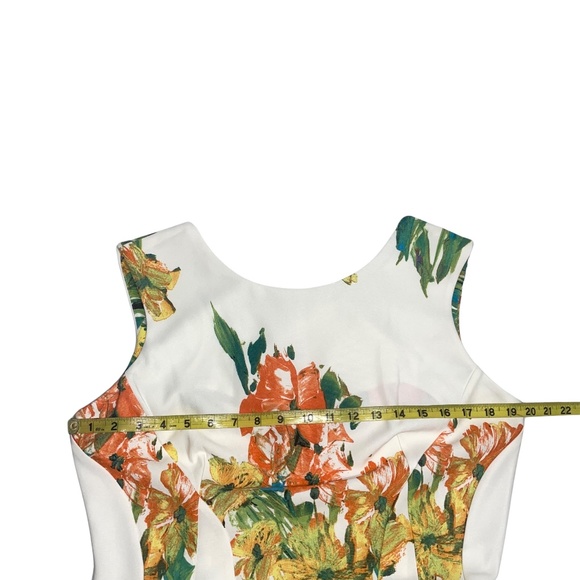 Floral Sleeveless Dress in White and Yellow - Picture 12 of 15